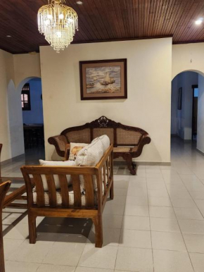 Heritage Bungalow Hikkaduwa